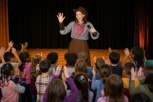 Storytelling Workshops by Kayla Wardell, professional children's storyteller. StoryTime Entertainment, LLC